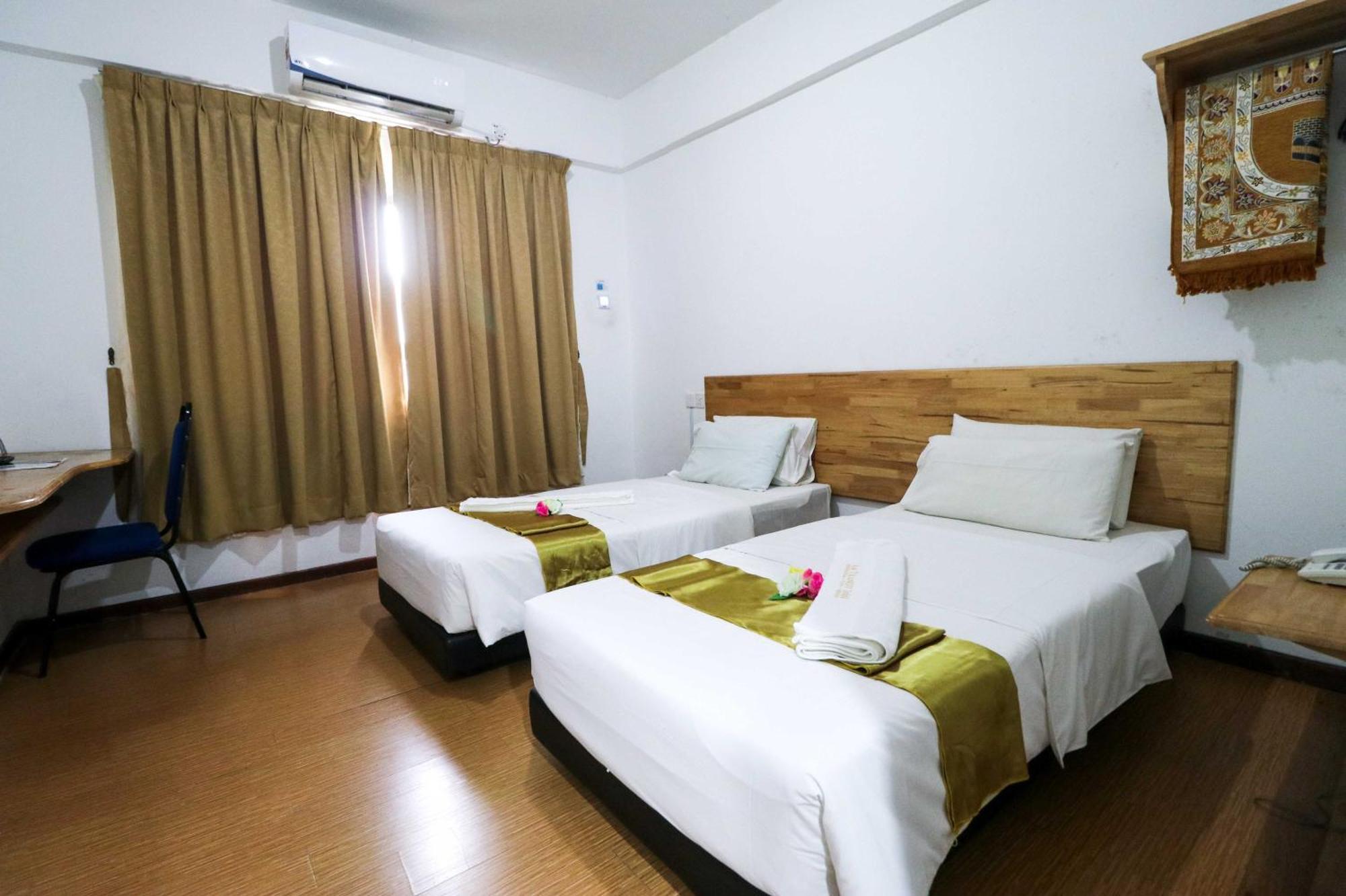 Am Transit Inn, Kuala Terengganu Buitenkant foto