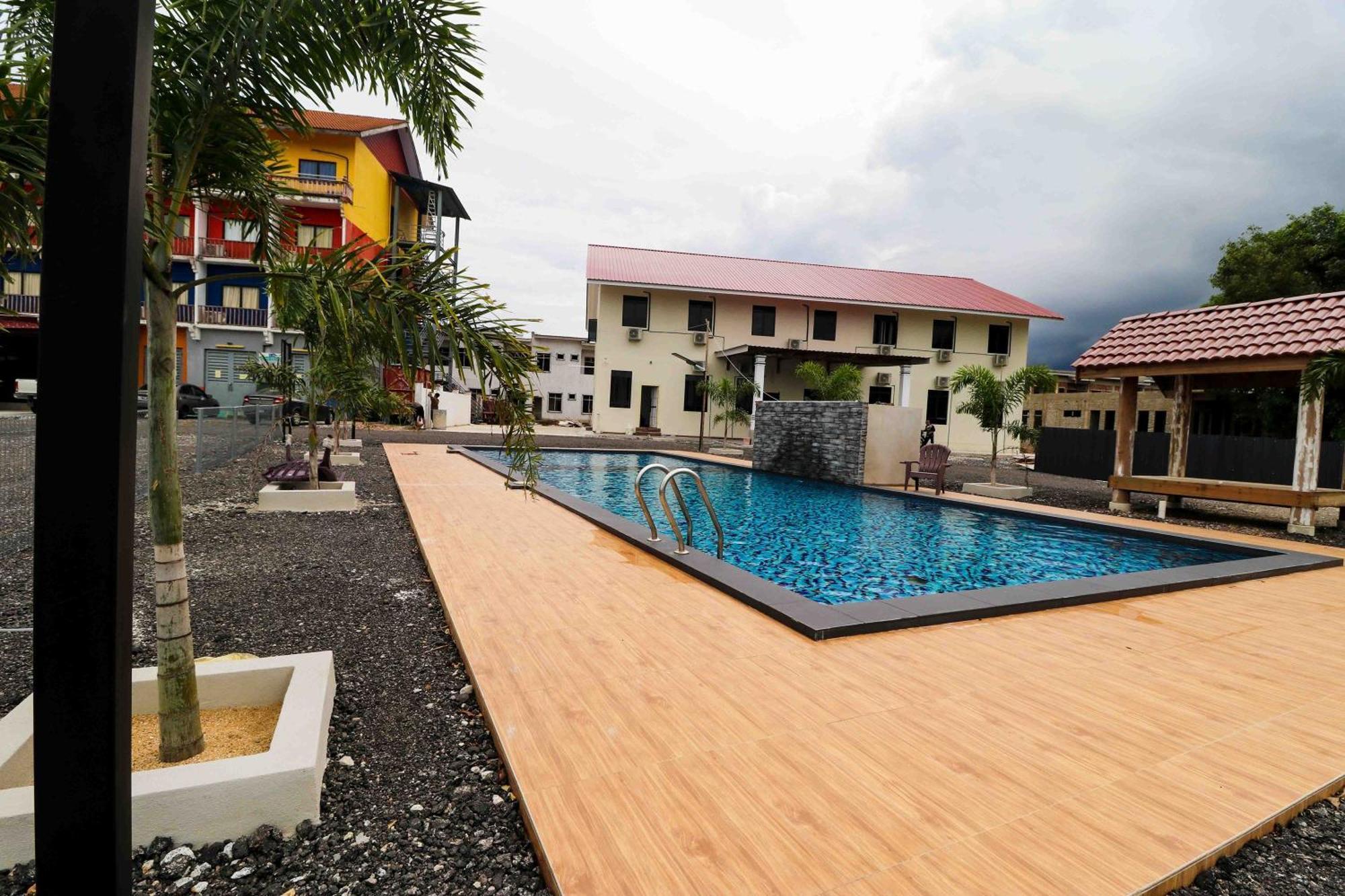 Am Transit Inn, Kuala Terengganu Buitenkant foto