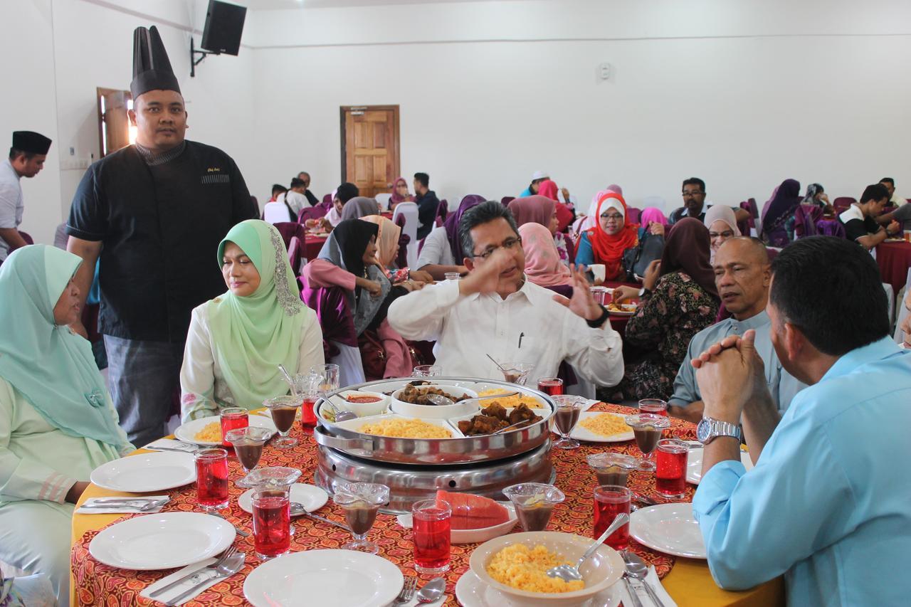 Am Transit Inn, Kuala Terengganu Buitenkant foto