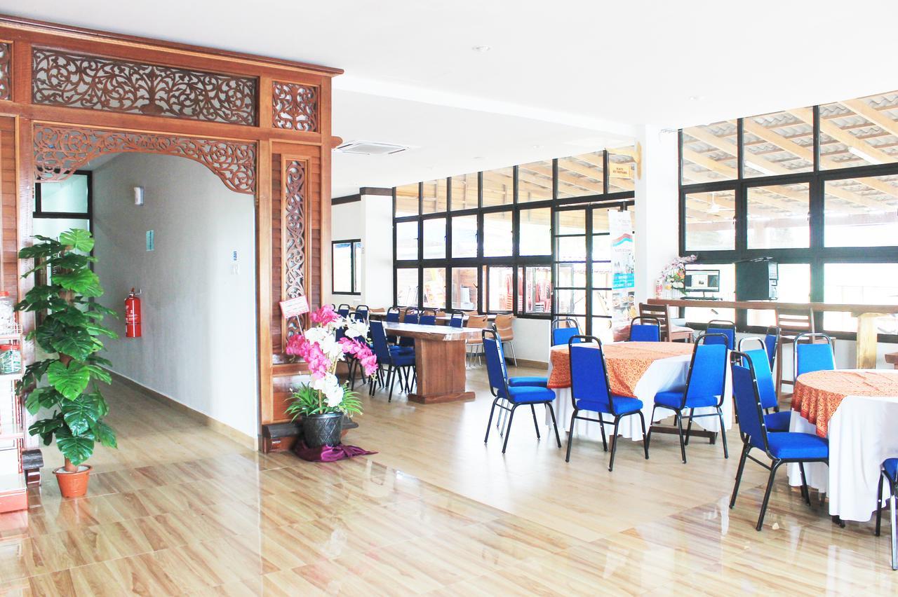 Am Transit Inn, Kuala Terengganu Buitenkant foto